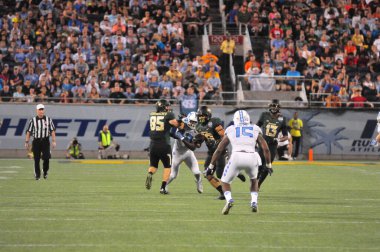 Kuzey Carolina 29 Aralık 2015 tarihinde Orlando Florida 'daki Kamp Dünya Stadyumu' nda oynanan Russell Atletizm Kupası 'nda Baylor ile karşılaşacak.. 