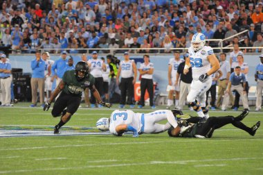 Kuzey Carolina 29 Aralık 2015 tarihinde Orlando Florida 'daki Kamp Dünya Stadyumu' nda oynanan Russell Atletizm Kupası 'nda Baylor ile karşılaşacak.. 