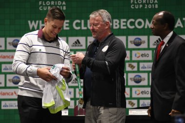 Basın Konferansı futbolcularının görüntüsü
