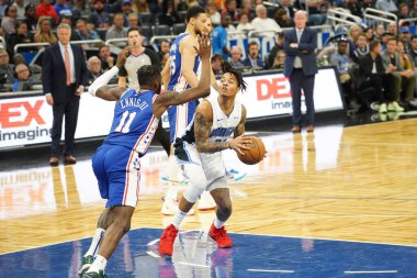Orlando Magic 27 Aralık 2019 Cuma günü Orlando, Florida 'daki Amway Arena' da Philadelphia 76ers 'a ev sahipliği yapıyor..