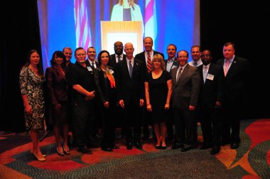 Florida Valisi Rick Scott 13 Ekim 2015 'te Orlando Florida' daki İnanç Sempozyumunda konuşma yapacak..