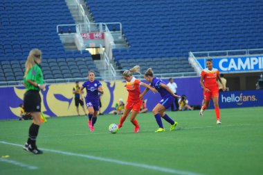 Orlando Pride sunucusu Houston Dash 23 Haziran 2016 'da Orlando Florida' daki Dünya Kampı Stadyumu 'nda..