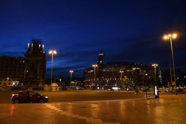 Akşamları şehir ışıklarına bak, şehir manzarası
