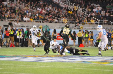 Kuzey Carolina 29 Aralık 2015 tarihinde Orlando Florida 'daki Kamp Dünya Stadyumu' nda oynanan Russell Atletizm Kupası 'nda Baylor ile karşılaşacak..