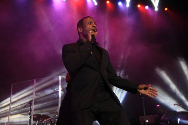 R & B Şarkıcıları Keith Sweat, Jagged Edge, Dru Hill ve Sisqo 15 Kasım 2014 'te Orlando Florida' daki CFE Arena 'da sahne aldılar..  