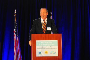 Florida Valisi Rick Scott 13 Ekim 2015 'te Orlando Florida' daki İnanç Sempozyumunda konuşma yapacak.. 