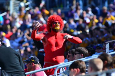 LSU, 31 Aralık 2016 tarihinde Orlando Florida 'daki Kamp Dünya Stadyumu' nda oynanan 71. Citrus Kupası 'nda Louisville ile karşılaşacak.. 