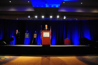 Florida Valisi Rick Scott 13 Ekim 2015 'te Orlando Florida' daki İnanç Sempozyumunda konuşma yapacak..  