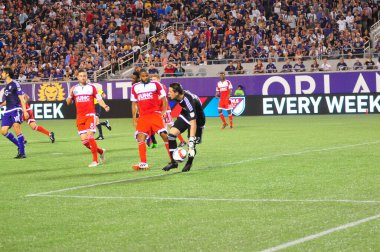 Orlando City SC, 8 Mayıs 2015 'te Florida' daki Kamp Dünyası Stadyumu 'nda Los Angeles Galaksisi' ne ev sahipliği yaptı.. 
