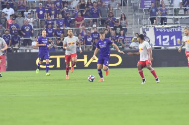 Orlando City 21 Temmuz 2019 tarihinde Florida, Orlando 'da Exploria Stadyumu' nda New York Red Bulls 'a ev sahipliği yaptı..