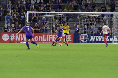 Orland Pride, 25 Ağustos 2018 'de Orlando Florida' daki Exploria Stadyumu 'nda Chicago Red Stars' a ev sahipliği yapıyor..  