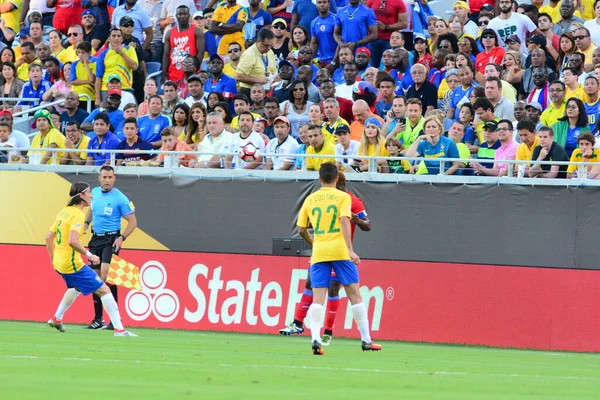 ブラジルは 2016年6月8日にフロリダ州オーランドで開催されたコパ アメリカ センテナリオでハイチと対戦する — ストック写真