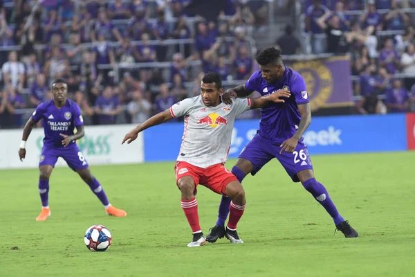 Orlando City 21 Temmuz 2019 tarihinde Florida, Orlando 'da Exploria Stadyumu' nda New York Red Bulls 'a ev sahipliği yaptı..