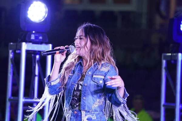 Τραγουδίστρια Ally Brooke Post Match Concert Παρουσιάζεται Από Την Pepsi — Φωτογραφία Αρχείου