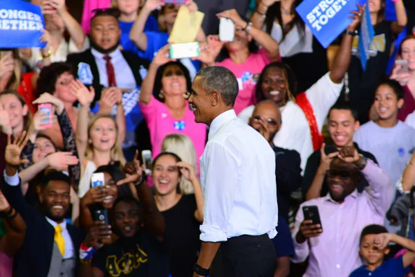 Presidente Barack Obama Organizó Mitin Campaña Para Candidata Presidencial Hillary — Foto de Stock