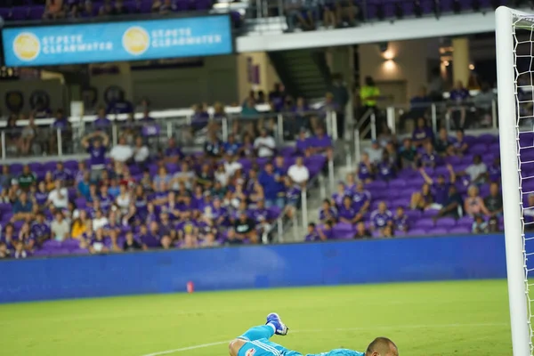 Orlando City 21 Temmuz 2019 tarihinde Florida, Orlando 'da Exploria Stadyumu' nda New York Red Bulls 'a ev sahipliği yaptı..