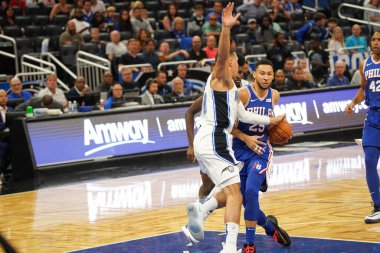 Orlando Magic 13 Ekim 2019 'da Florida, Orlando' daki Amway Center 'da Philadelphia 76ers' a ev sahipliği yaptı.. 