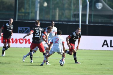 Toronto FC, 13 Temmuz 2020 tarihinde Orlando Florida 'da düzenlenen ESPN Wild World of Sports' ta düzenlenen MLS Back Tournament sırasında D.C. United ile karşı karşıya geldi..  