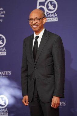 15 Ekim 2019 'da Nashville, Tennessee' deki Linbscome Üniversitesi 'nde verilen 50. GMA Dove Ödülleri sırasında kırmızı halı. 