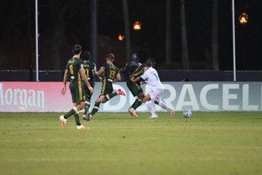 Los Angeles Galaksisi, 14 Temmuz 2020 'de Orlando Florida ABD' deki ESPN Vahşi Spor Dünyası 'nda düzenlenen MLS Sırt Turnuvası sırasında Portland Timbers ile karşı karşıya geldi.