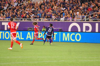 Orlando City SC, 8 Mayıs 2015 'te Florida' daki Kamp Dünyası Stadyumu 'nda Los Angeles Galaksisi' ne ev sahipliği yaptı.. 