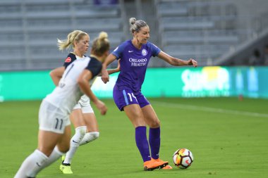 Orlando Pride, 23 Mayıs 2018 'de Orlando Florida' daki Exploria Stadyumu 'nda Kuzey Carolina Cesareti' ne ev sahipliği yapmaktadır..  