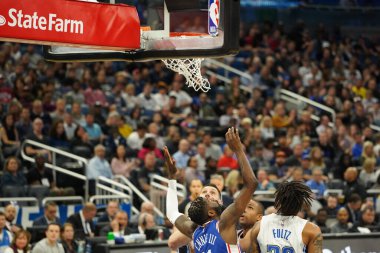 Orlando Magic 27 Aralık 2019 Cuma günü Orlando, Florida 'daki Amway Arena' da Philadelphia 76ers 'a ev sahipliği yapıyor..