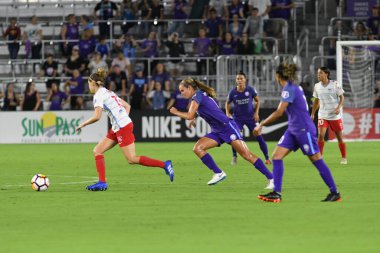 Orland Pride, 25 Ağustos 2018 'de Orlando Florida' daki Exploria Stadyumu 'nda Chicago Red Stars' a ev sahipliği yapıyor..  