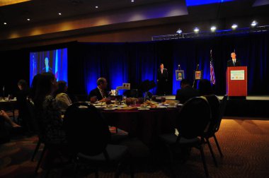 Florida Valisi Rick Scott 13 Ekim 2015 'te Orlando Florida' daki İnanç Sempozyumunda konuşma yapacak..  