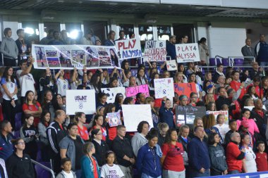 ABD, 7 Mart 2018 tarihinde Orlando City Stadyumu 'ndaki SheBelives Kupası' nda İngiltere ile karşı karşıya geldi.. 