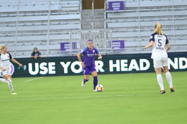 Orlando Pride, 23 Mayıs 2018 'de Orlando Florida' daki Exploria Stadyumu 'nda Kuzey Carolina Cesareti' ne ev sahipliği yapmaktadır..  