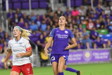 Orland Pride, 25 Ağustos 2018 'de Orlando Florida' daki Exploria Stadyumu 'nda Chicago Red Stars' a ev sahipliği yapıyor..  