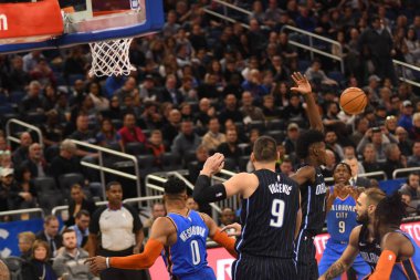 Orlando Magic 29 Ocak 2019 'da Orlando Florida' daki Amway Center 'da OklahomaCity Thunder' a ev sahipliği yaptı. 