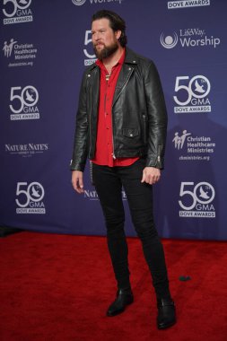 15 Ekim 2019 'da Nashville, Tennessee' deki Linbscome Üniversitesi 'nde verilen 50. GMA Dove Ödülleri sırasında kırmızı halı. 