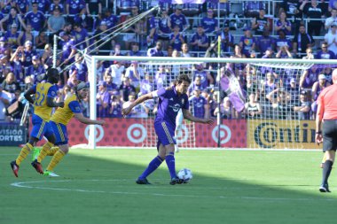 Orlando City 29 Nisan 2017 'de Orlando, Florida' daki Orlando City Stadyumu 'nda Colorado Rapids' e ev sahipliği yaptı.)