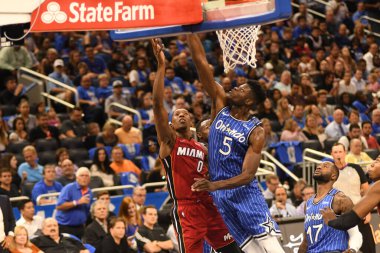 Orlando Magic 17 Ekim 2018 'de Orlando Florida' daki Amway Center 'da Miami Heat' i sunar..  