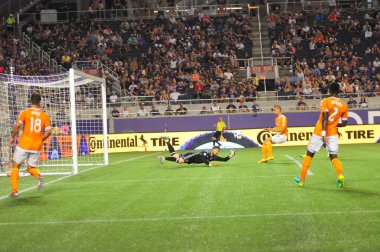Orlando City SC, 8 Temmuz 2016 'da Orlando Florida' daki Camp World Stadyumu 'nda Houston Dynamo' ya ev sahipliği yaptı.. 