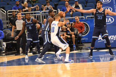 Orlando Magic 10 Ekim 2018 tarihinde Orlando Florda 'daki Amway Center' da Memphis Grizzilies 'e ev sahipliği yaptı..  