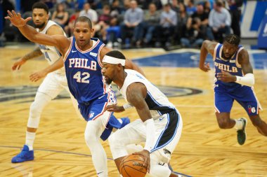 Orlando Magic 27 Aralık 2019 Cuma günü Orlando, Florida 'daki Amway Arena' da Philadelphia 76ers 'a ev sahipliği yapıyor..