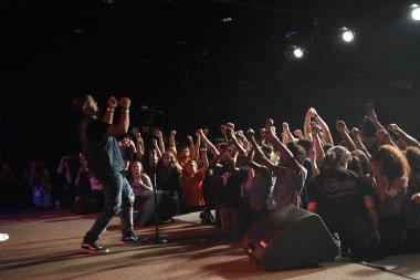 Crossover Kilisesi, 6 Ekim 2018 'de Tampa Florida' daki Crossover Kilisesi 'nde iki yıllık lezzet festivaline ev sahipliği yapıyor..  