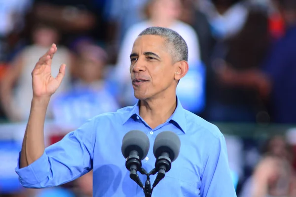 Président Barack Obama Prend Parole Lors Rassemblement Campagne Stade Osceola — Photo