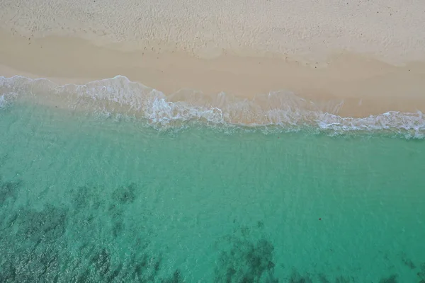 Vista Encantadora Algumas Das Mais Belas Praias Ilha Caymond Cidade — Fotografia de Stock