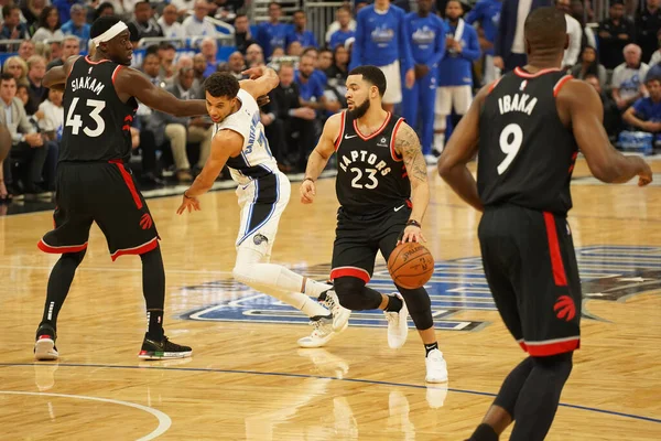 Orlando Magic 19 Nisan 2019 Cuma günü Orlando Florida 'daki Amway Arena' daki NBA Playoff 1 'de Toronto Rapçileri' ne ev sahipliği yapıyor.