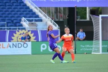 Orlando Pride sunucusu Houston Dash 23 Haziran 2016 'da Orlando Florida' daki Dünya Kampı Stadyumu 'nda..