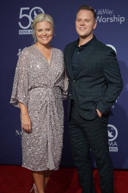 15 Ekim 2019 'da Nashville, Tennessee' deki Linbscome Üniversitesi 'nde verilen 50. GMA Dove Ödülleri sırasında kırmızı halı. 