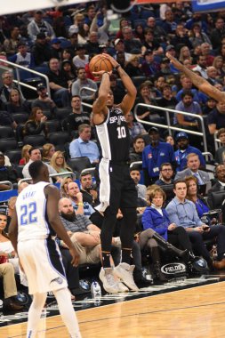 Orlando Magic, 19 Aralık 2018 tarihinde Orlando Florida 'daki Amway Center' da San Antonio Spurs 'a ev sahipliği yapmaktadır.. 