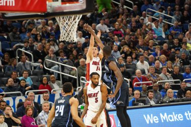 Orlando Magic 1 Şubat 2020 tarihinde Orlando Florida 'daki Amway Center' da Miami Heat 'e ev sahipliği yaptı.