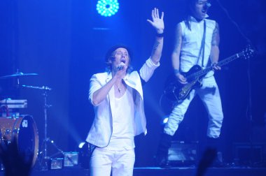 4 Kasım 2012 'de Oviedo, FL, ABD' deki First Baptist Kilisesi 'nde Hıristiyan Gruplar ve Bina 429 gösteri