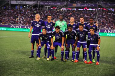 Orlando City SC, 8 Mayıs 2015 'te Florida' daki Kamp Dünyası Stadyumu 'nda Los Angeles Galaksisi' ne ev sahipliği yaptı..