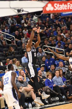 Orlando Magic, 19 Aralık 2018 tarihinde Orlando Florida 'daki Amway Center' da San Antonio Spurs 'a ev sahipliği yapmaktadır.. 